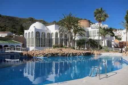 Bonito Apartamento Con Preciosas Vistas Y Piscina Нерха Экстерьер фото